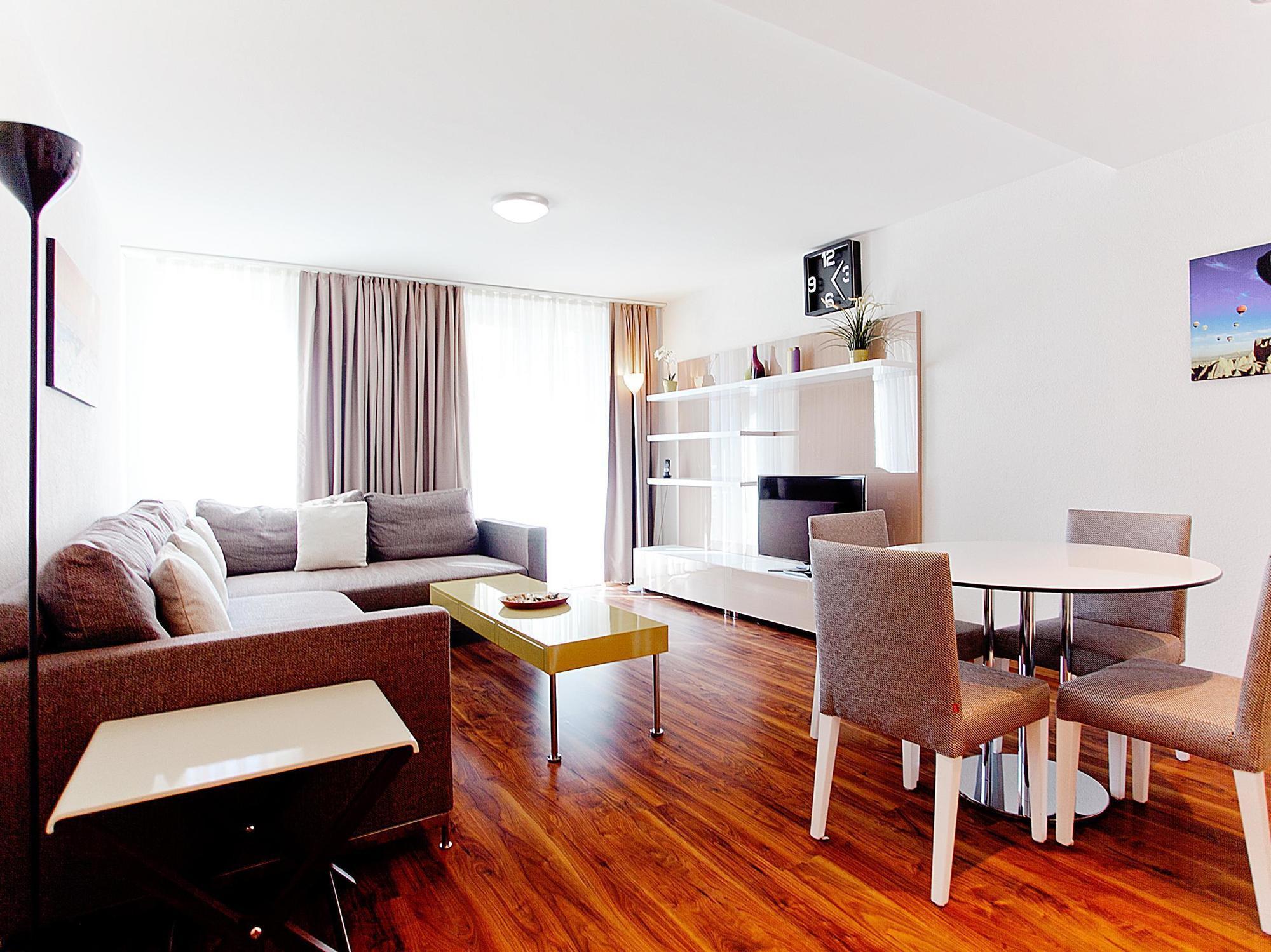 Luxury Apartments By Livingdowntown Цюрих Екстериор снимка